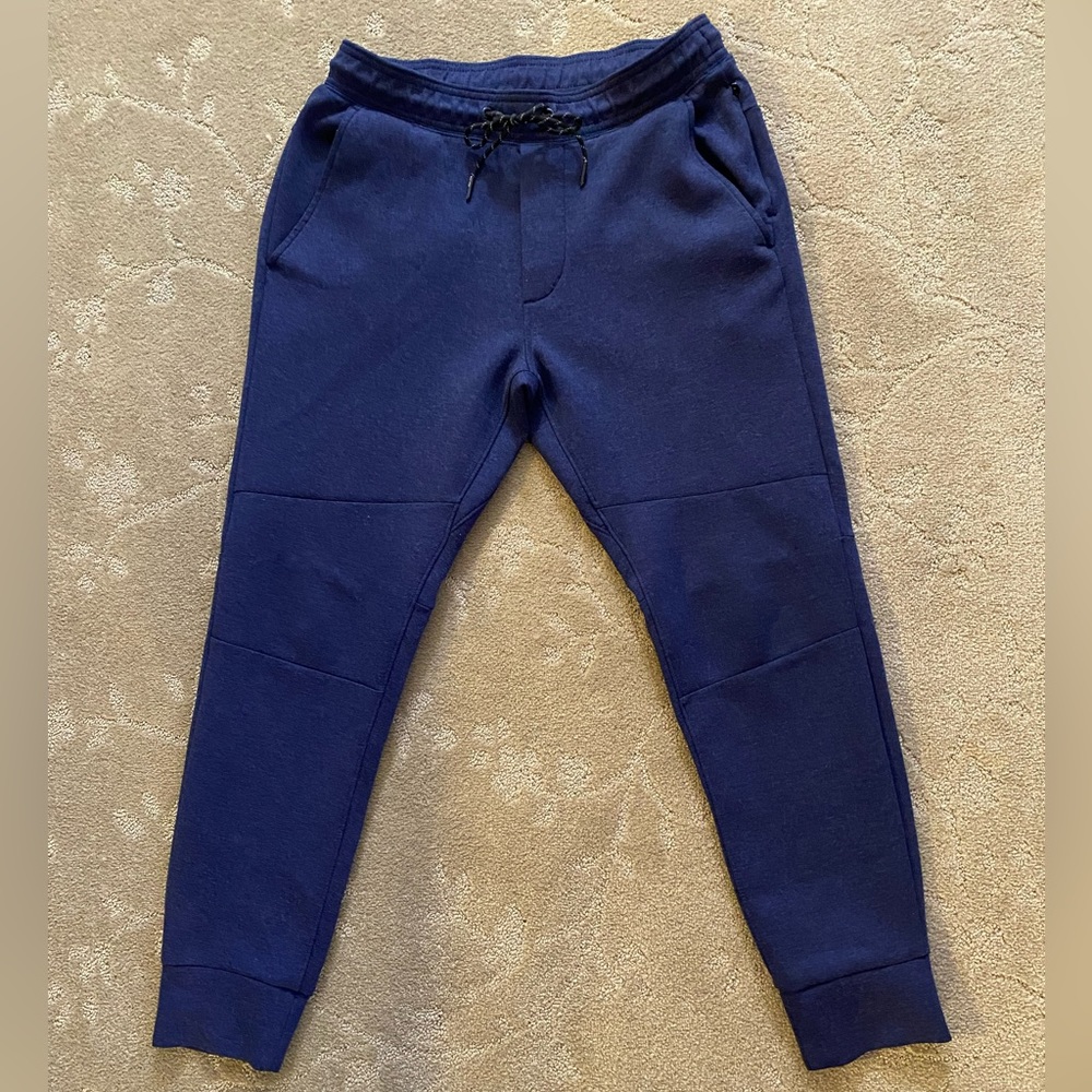 AE 24/7 Joggers